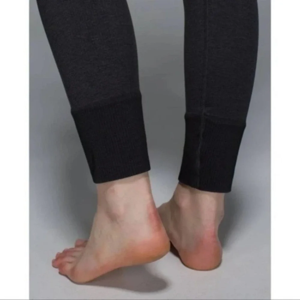LuluLemon Ebb to Street Pant